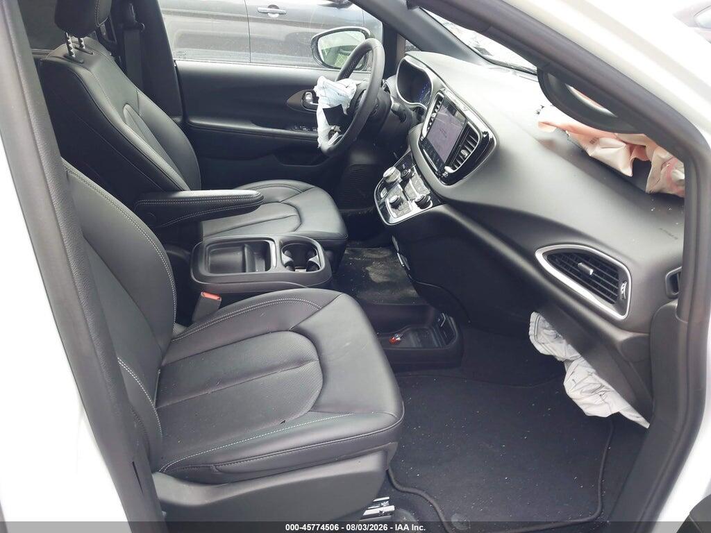 2C4RC1BG2VR562753 2027 CHRYSLER PACIFICA photo no. 5