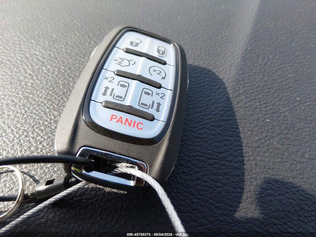 2C4RC1GGXVR583570 2027 CHRYSLER PACIFICA photo no. 11