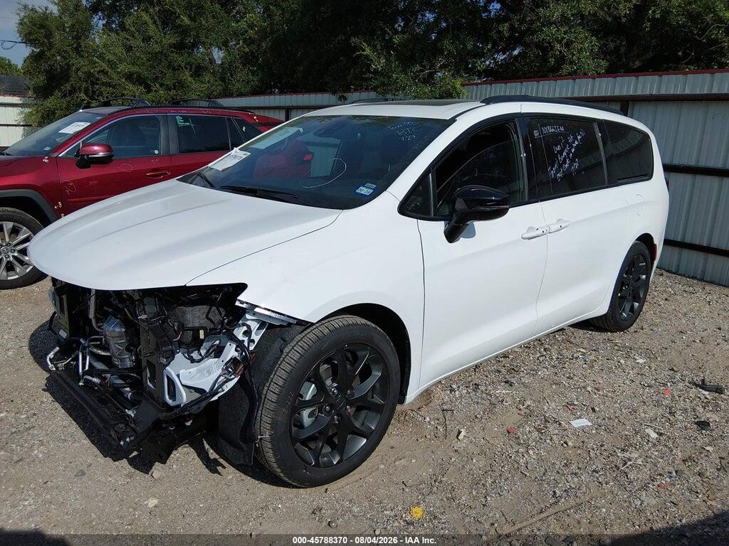 2C4RC1GGXVR583570 2027 CHRYSLER PACIFICA photo no. 2