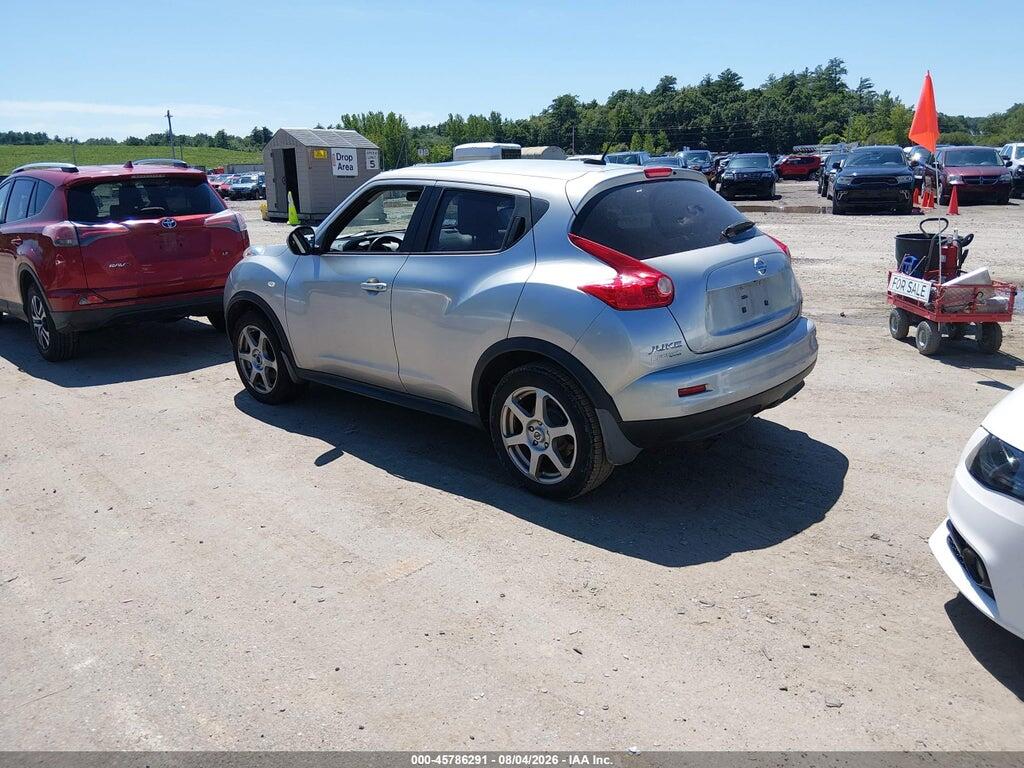 JN8AF5MV6BT019986 2011 NISSAN JUKE photo no. 3