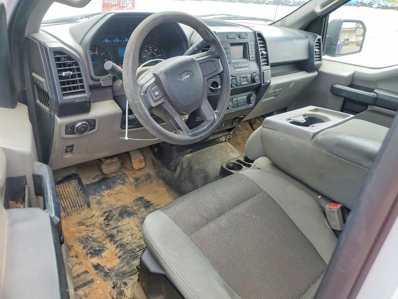 2016 FORD F150 — Фото 8 из 12
