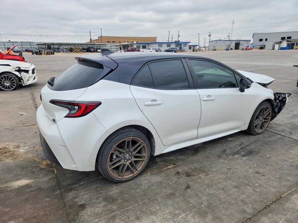 2024 TOYOTA COROLLA HATCHBACK NIGHTSHADE — Фото 3 из 12