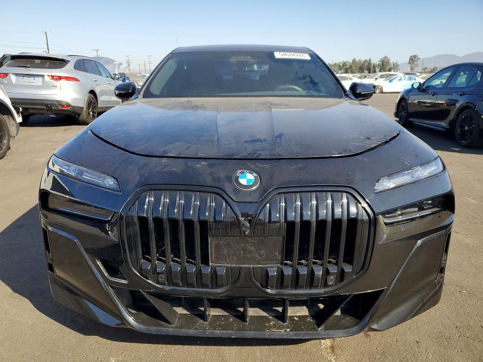 WBA23EH0XPCM41416 2023 BMW 7 SERIES photo no. 5