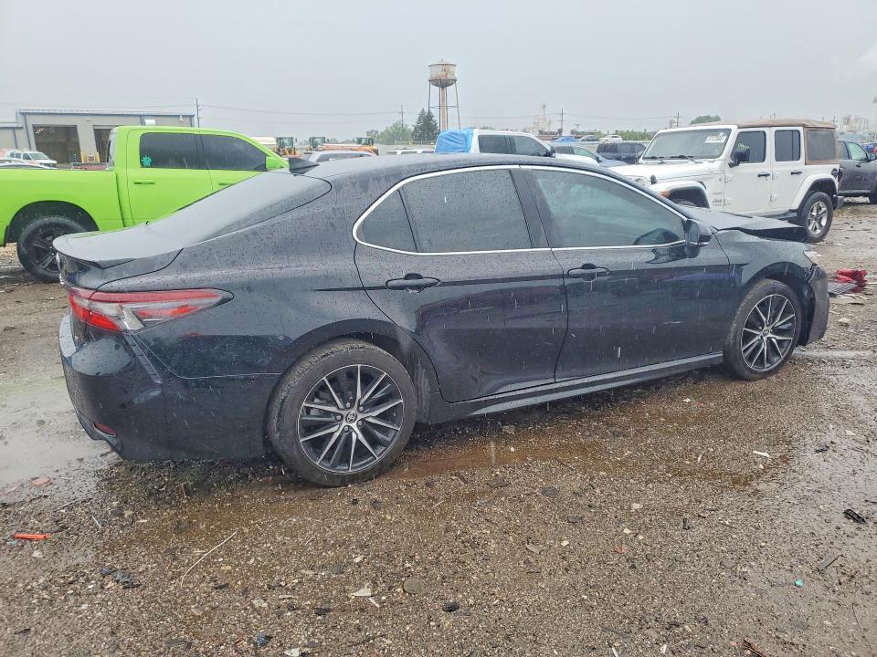2022 TOYOTA CAMRY SE — Фото 3 из 12