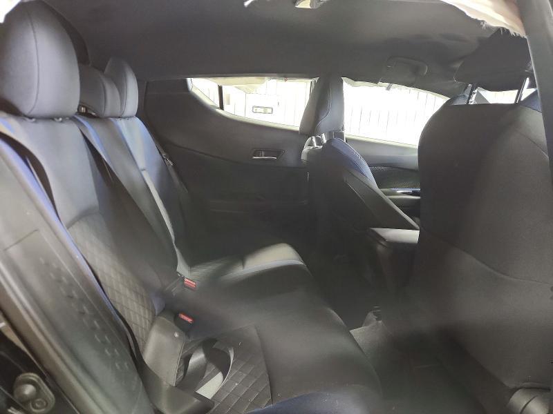 2021 TOYOTA C-HR XLE — Фото 11 из 13