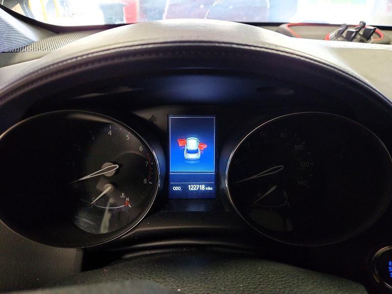 2021 TOYOTA C-HR XLE — Фото 9 из 13