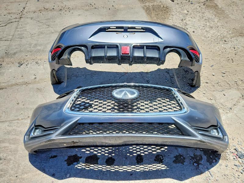 2019 INFINITI Q60 3.0T LUXE — Фото 12 из 13