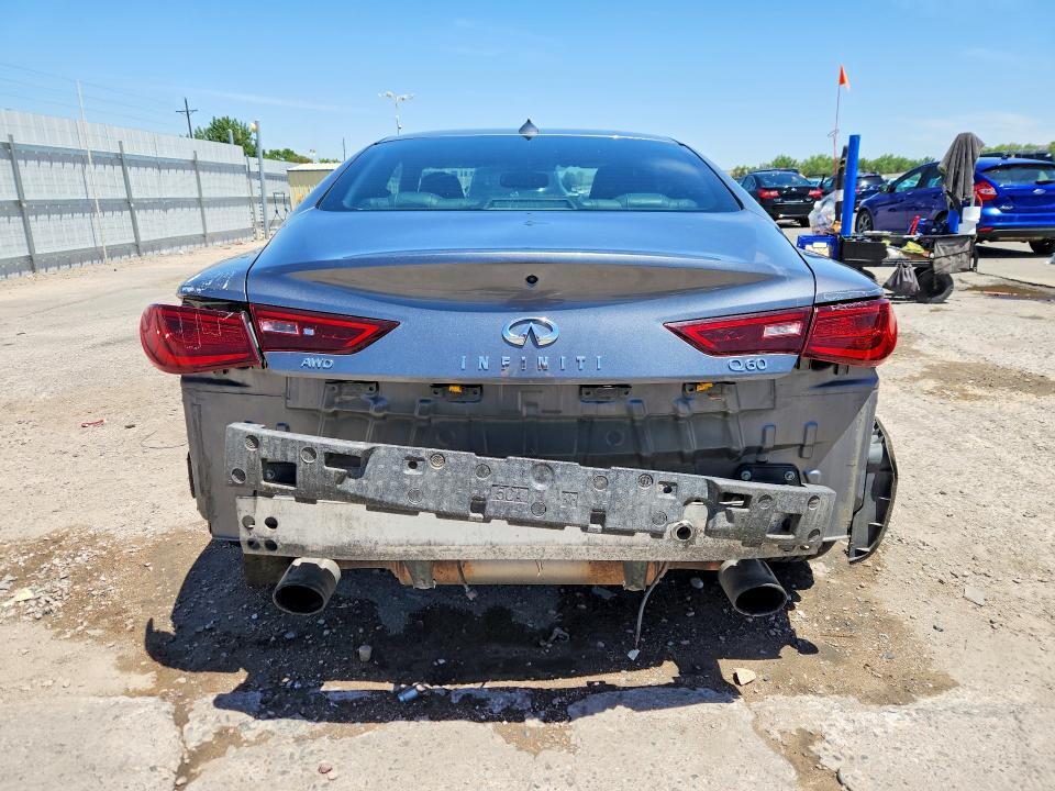 2019 INFINITI Q60 3.0T LUXE — Фото 6 из 13