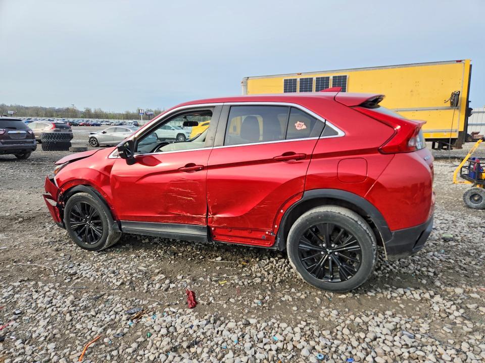 JA4AT4AA6JZ067610 2018 MITSUBISHI ECLIPSE CROSS photo no. 2