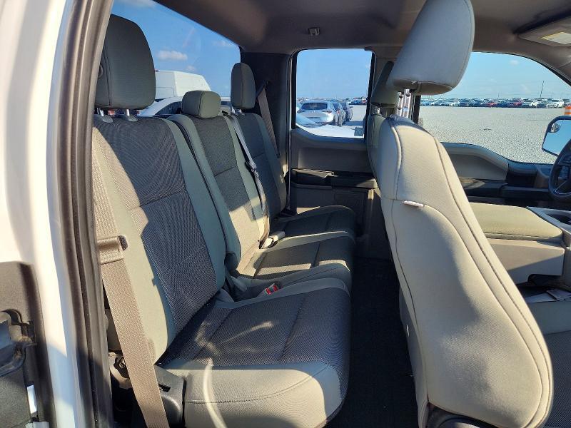 2016 FORD F150 — Фото 10 из 12