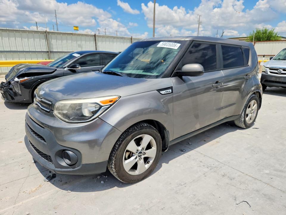 KNDJN2A20H7449215 2017 KIA SOUL photo no. 1