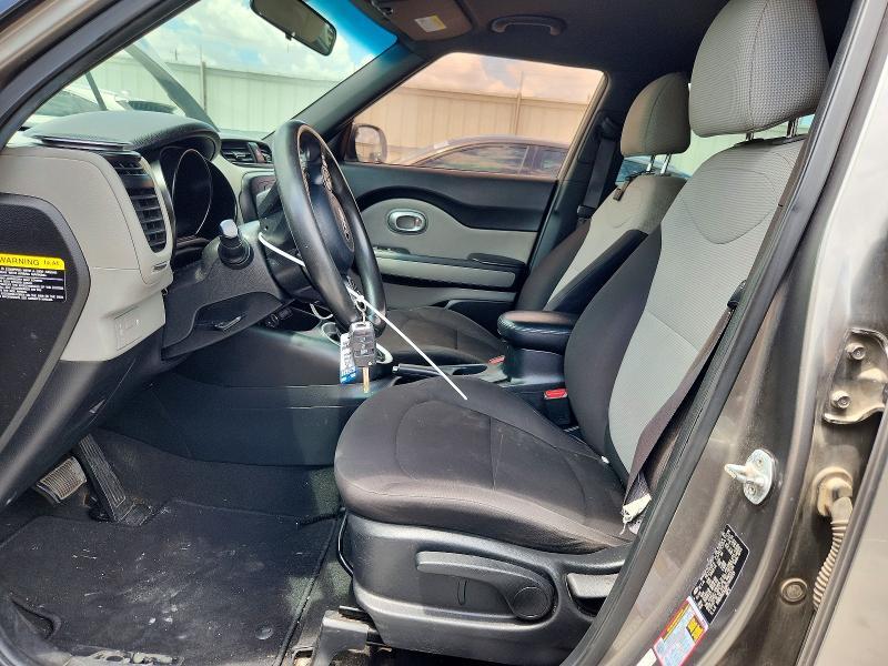 KNDJN2A20H7449215 2017 KIA SOUL photo no. 7