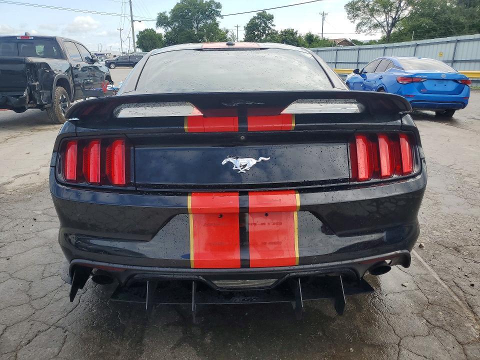 2016 FORD MUSTANG — Фото 6 из 12
