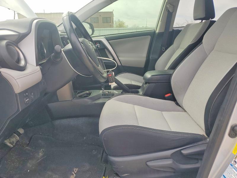 2016 TOYOTA RAV4 HV XLE — Фото 7 из 13