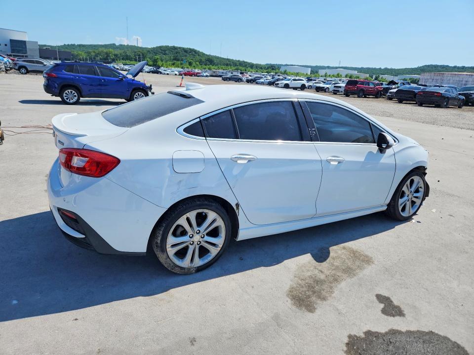 1G1BG5SM5G7310964 2016 CHEVROLET CRUZE photo no. 3