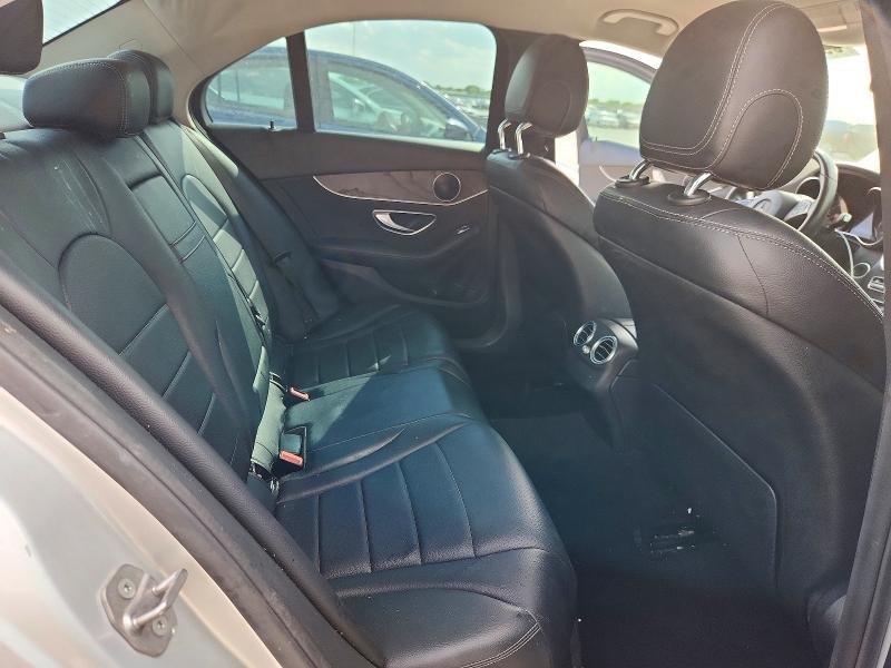 2016 MERCEDES-BENZ C 300 — Фото 10 из 12