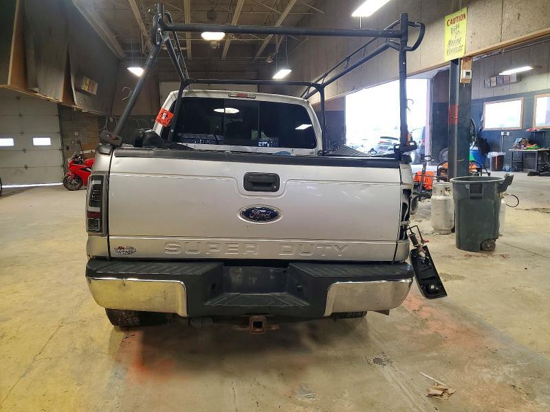 2016 FORD F250 SUPER DUTY — Фото 6 из 12