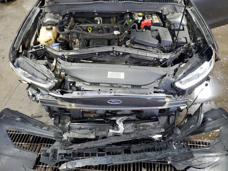 2015 FORD FUSION SE — Фото 11 из 12