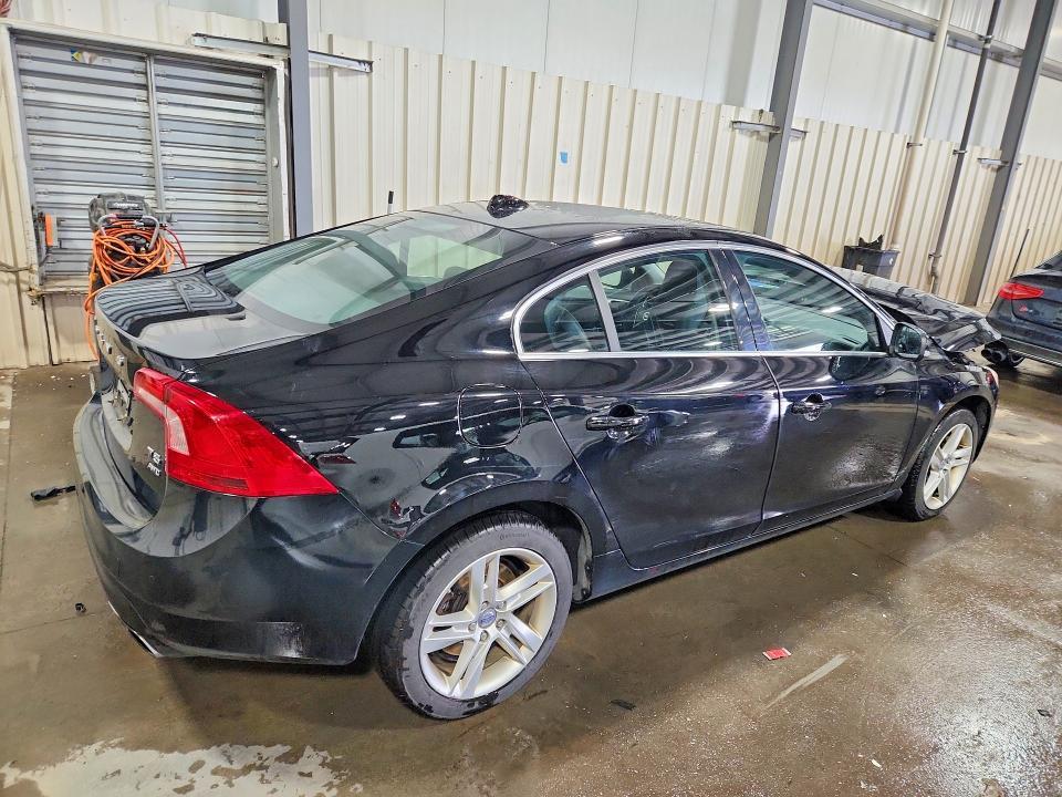 2015 VOLVO S60 PREMIER — Фото 3 из 12