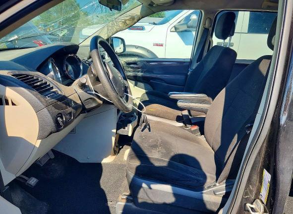 2012 DODGE GRAND CARAVAN SE — Фото 7 из 13