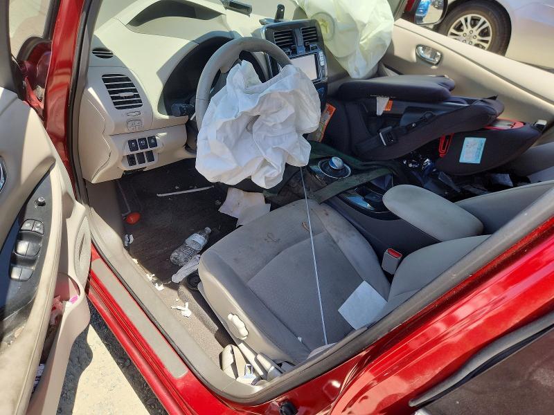 JN1AZ0CP5CT016817 2012 NISSAN LEAF photo no. 8