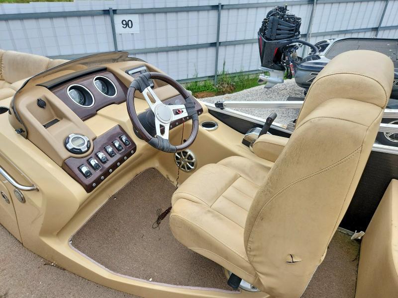 2011 BENNINGTON BOAT - PONTOON BOAT — Фото 5 из 10