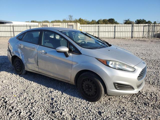 2016 FORD FIESTA S — Фото 4 из 12