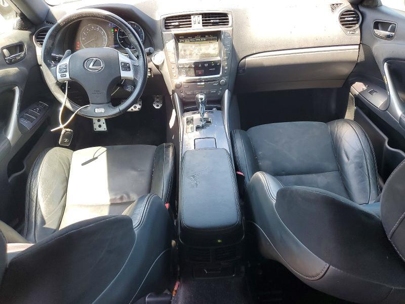 JTHBF5C26B5130077 2011 LEXUS IS photo no. 8