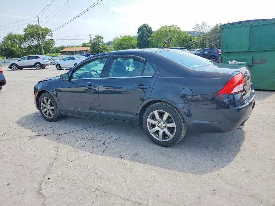 3MEHM0CG7AR649231 2010 MERCURY MILAN photo no. 2