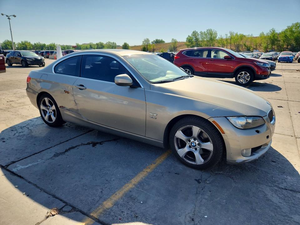 2010 BMW 328 XI — Фото 4 из 12