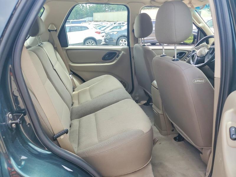 1FMCU92174DA15276 2004 FORD ESCAPE photo no. 11