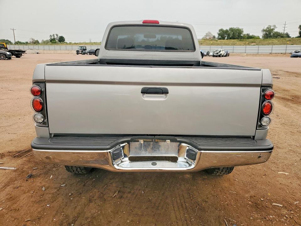 2001 TOYOTA TACOMA BASE — Фото 6 из 12