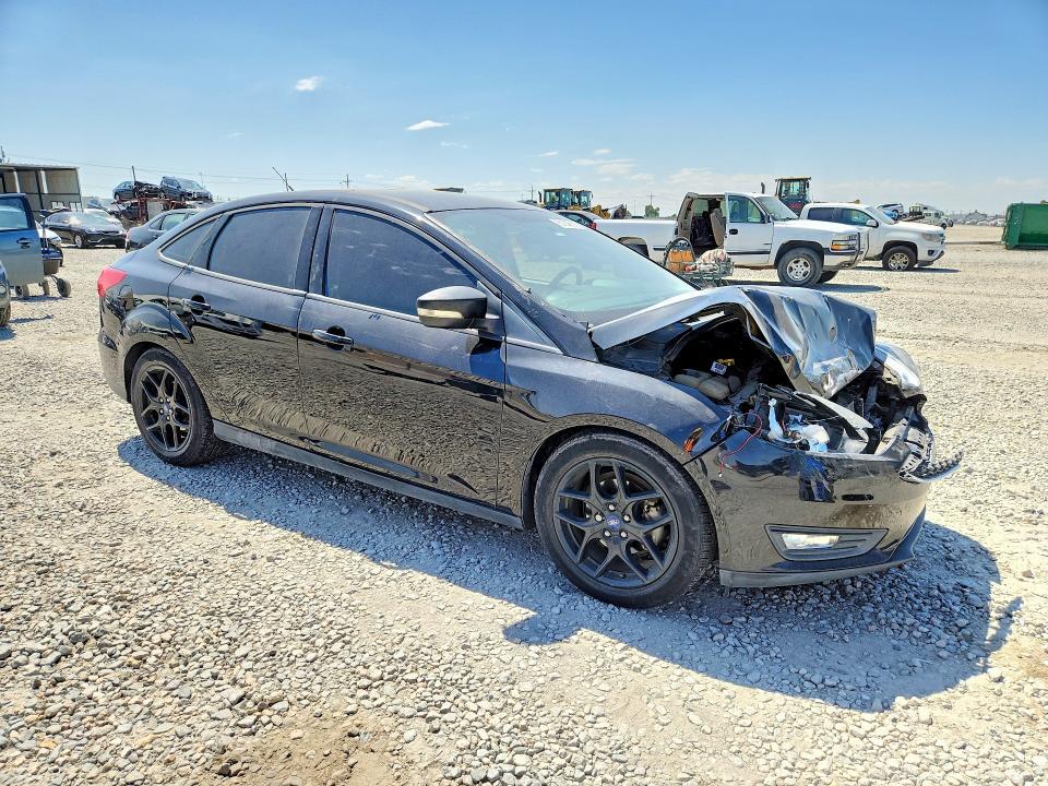 2016 FORD FOCUS SE — Фото 4 из 13