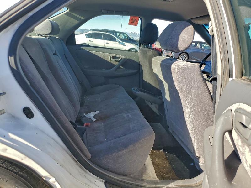 1998 TOYOTA CAMRY LE — Фото 10 из 12
