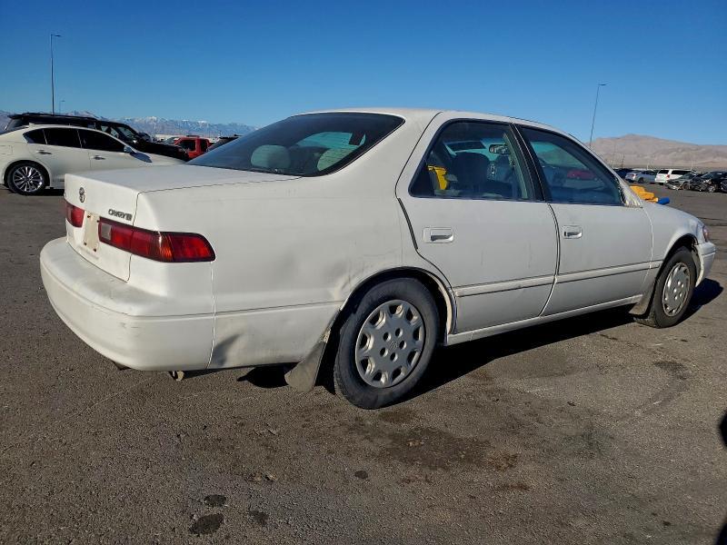 1998 TOYOTA CAMRY LE — Фото 3 из 12