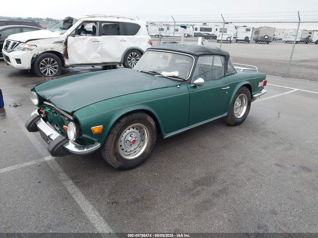 000000000CF14037U 1974 TRIUMPH TR6 photo no. 2