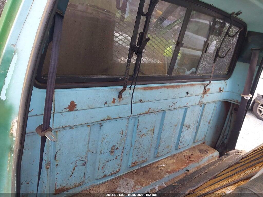 1FTHF36G8DNA44392 1983 FORD F350 photo no. 8