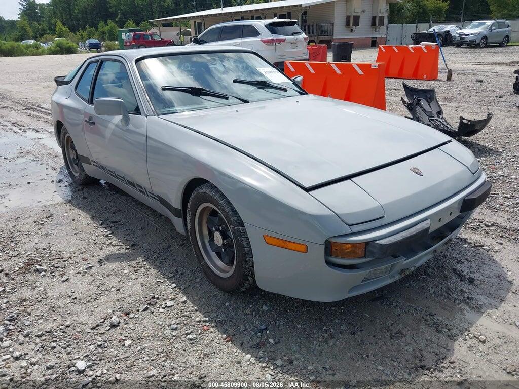 1984 PORSCHE 944 WP0AA0942EN465607
