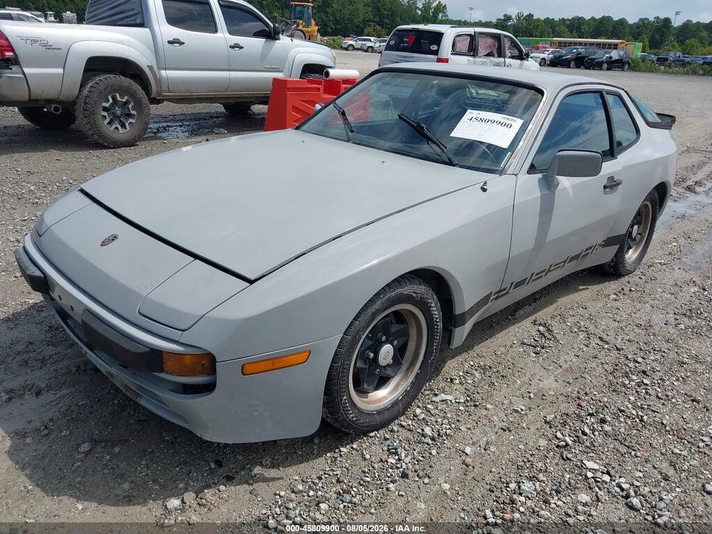WP0AA0942EN465607 1984 PORSCHE 944 photo no. 2