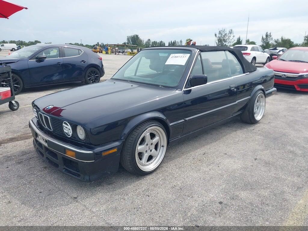 WBABB1305J8273097 1988 BMW 325 photo no. 2