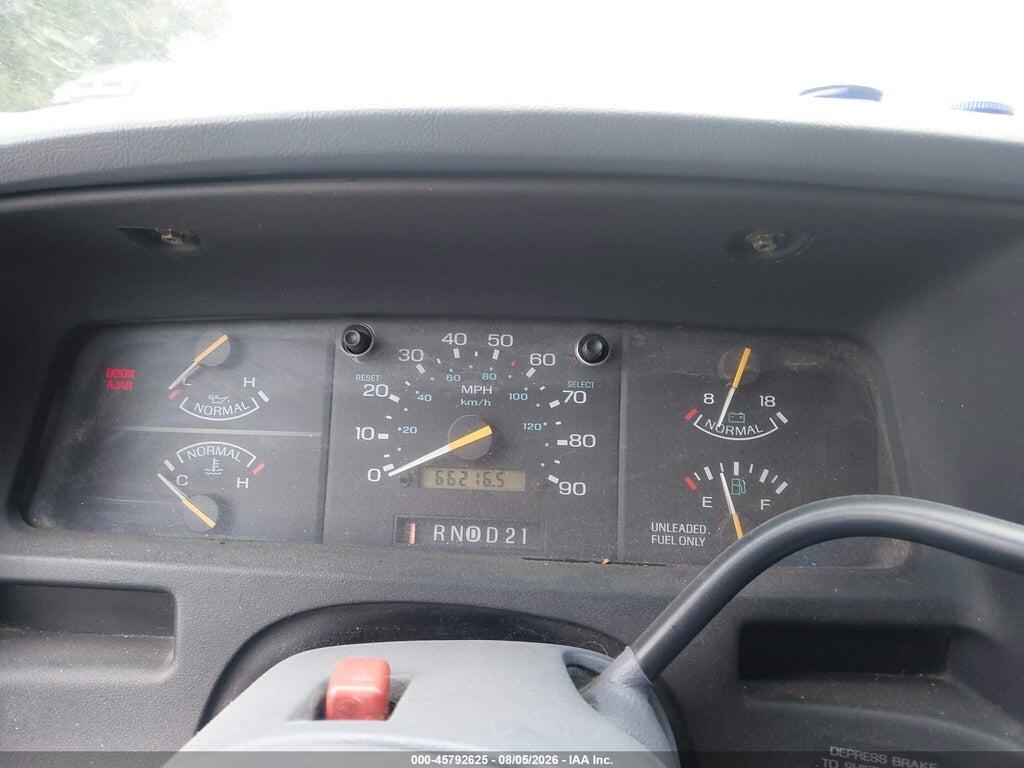 1FMCA11U2RZB39651 1994 FORD AEROSTAR photo no. 7