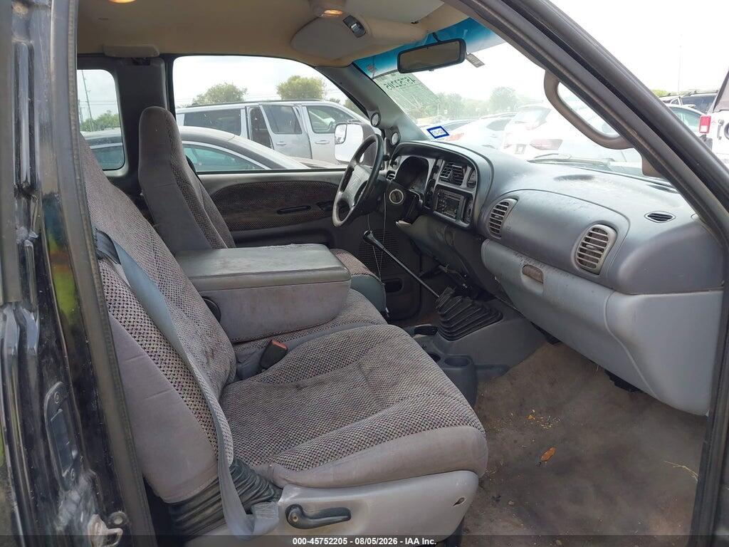 1B7MC3360WJ173465 1998 DODGE RAM 3500 photo no. 5