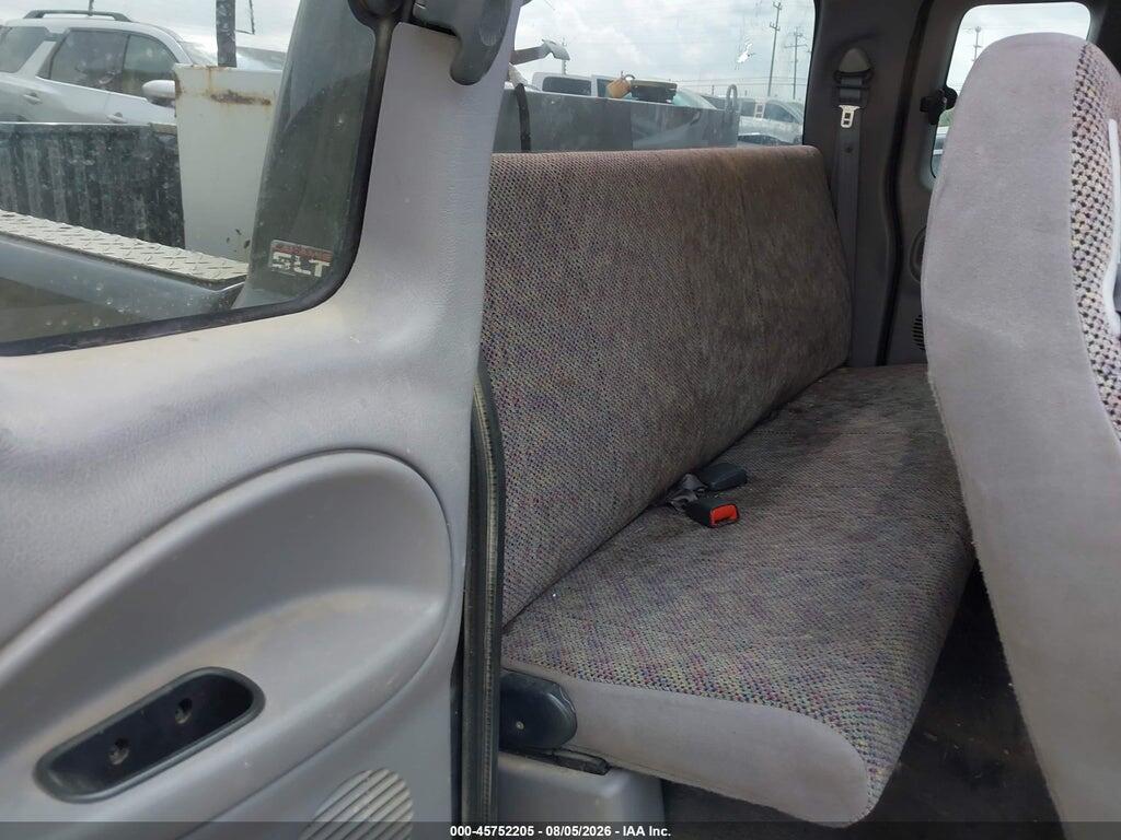 1B7MC3360WJ173465 1998 DODGE RAM 3500 photo no. 8