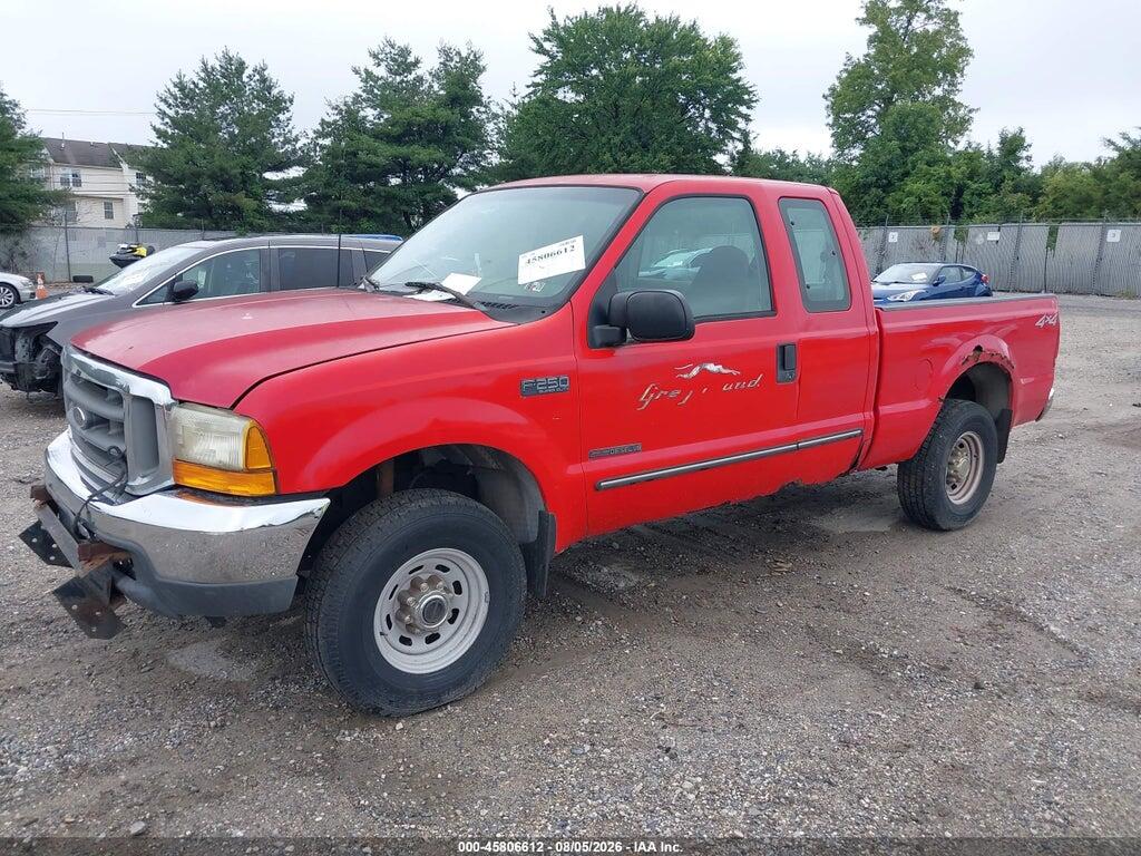 1FTNX21F2YEE56502 2000 FORD F-250 photo no. 2