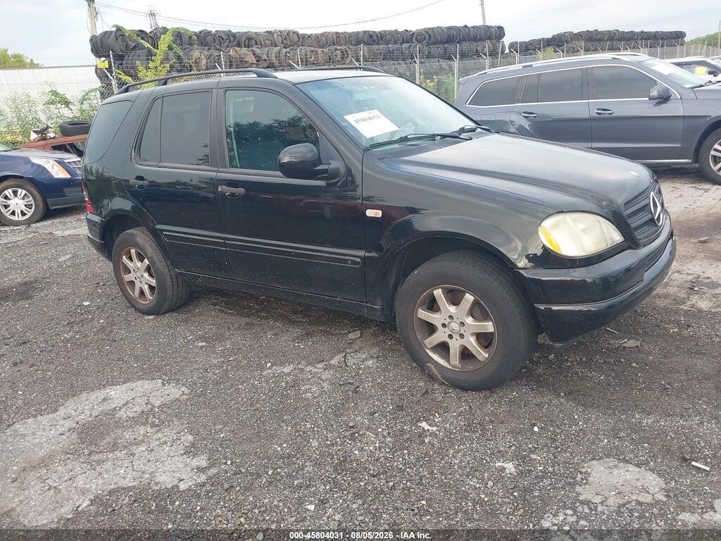 2000 MERCEDES-BENZ ML 430 4JGAB72E8YA176649