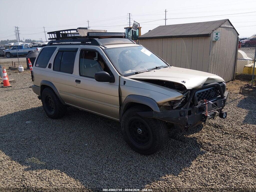 JN8AR07Y0YW413359 2000 NISSAN PATHFINDER photo no. 1