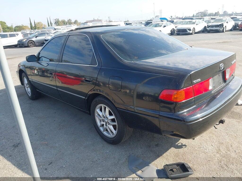 JT2BF28K3Y0272703 2000 TOYOTA CAMRY photo no. 3