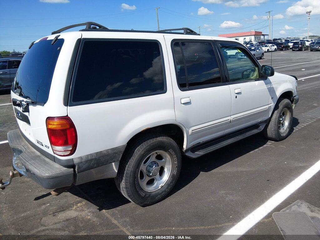 1FMZU83P61UB52292 2001 FORD EXPLORER photo no. 4