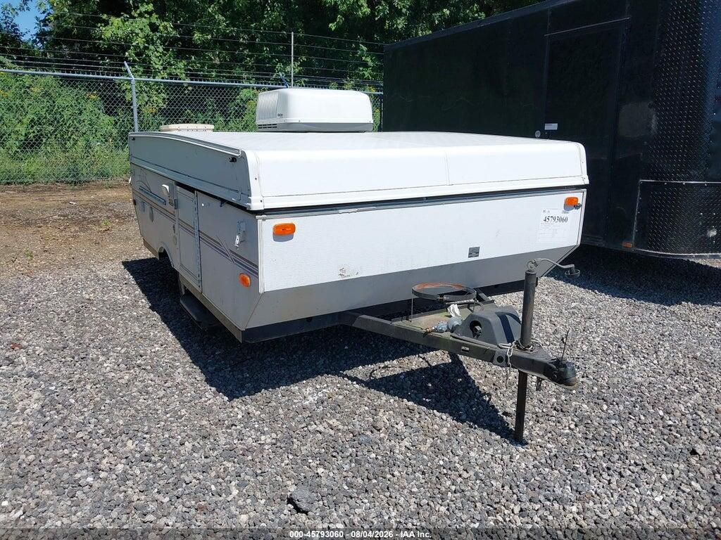4X4CFS4101D140290 2001 FOREST RIVER FLAGSTAFF 176 LIMITE photo no. 1