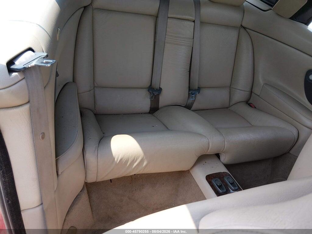 YV1NC53D41J019519 2001 VOLVO C70 photo no. 8